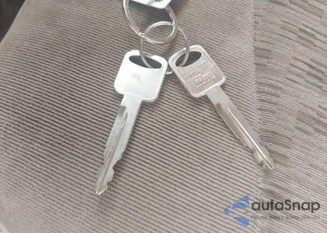 1999 Ford F-250 Lariat/Xl/Xlt from USA, damaged, VIN 1FTNW20F7XEC08250